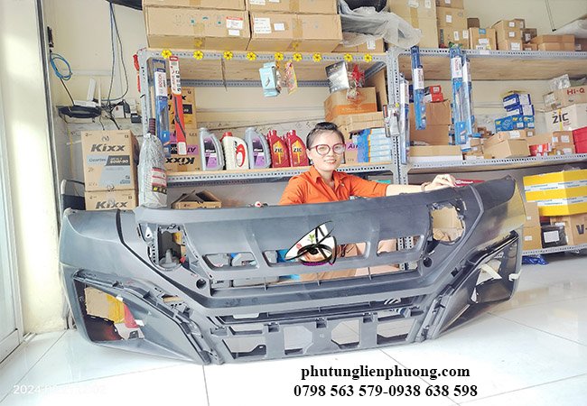 xe trang bị cản trước để gảim tối thiu rủi ro khi va chạm xe trang bị cản trước để gảim tối thiu rủi ro khi va chạm