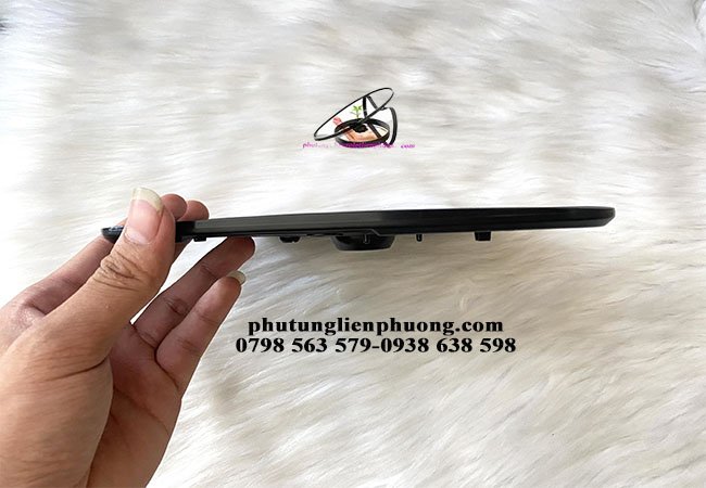 Mặt gương chiếu hậu xpander bên phải chính hãng 7632D398