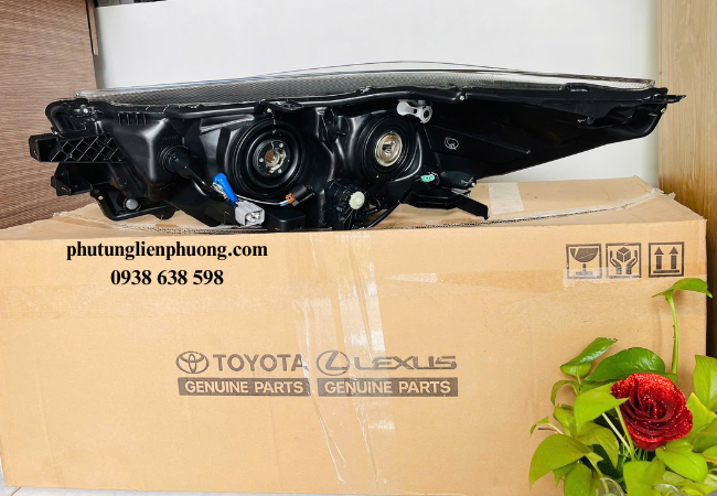 Việc thay thế đèn pha sẽ giúp các bác tránh được các sự cố không mong muốn khi lái xe vào ban đêm Việc thay thế đèn pha sẽ giúp các bác tránh được các sự cố không mong muốn khi lái xe vào ban đêm