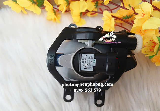 Đèn cản Innova có độ bền tốt, chịu được va chạm và tác động từ môi trường bên ngoài Đèn cản Innova có độ bền tốt, chịu được va chạm và tác động từ môi trường bên ngoài