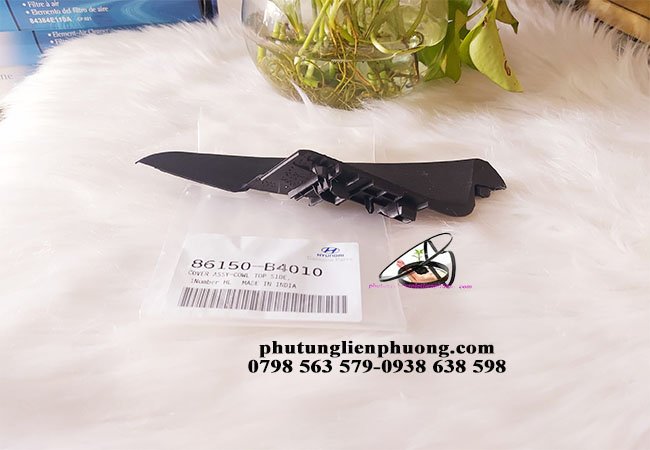 ốp góc chân kính chắn gió i10 ốp góc chân kính chắn gió i10