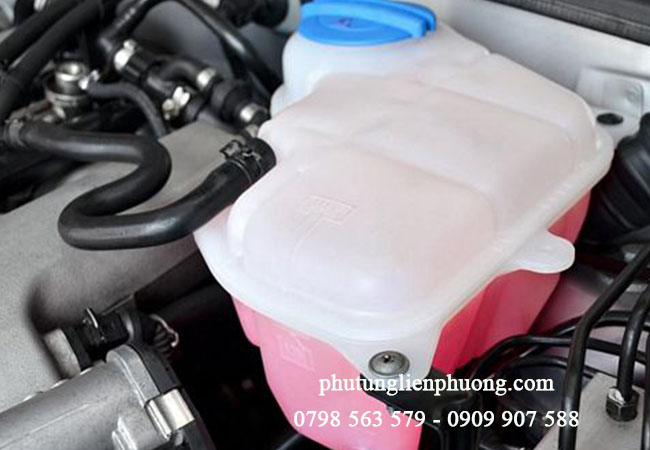 kiểm tra lại lưu lượng nước làm mát trên xe ô tô kiểm tra lại lưu lượng nước làm mát trên xe ô tô