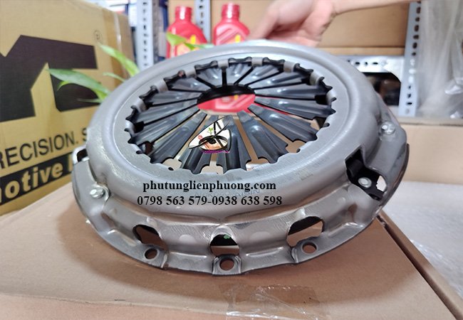 bàn ép xe fortuner được làm từ chất liệu cao cấp bền bỉ bàn ép xe fortuner được làm từ chất liệu cao cấp bền bỉ