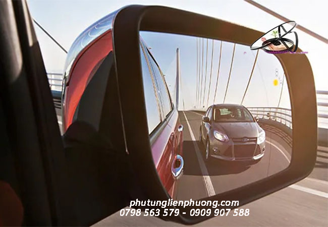 công nghệ cảnh báo điểm mù xe ford everest công nghệ cảnh báo điểm mù xe ford everest