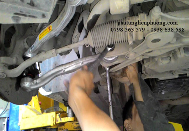 chưa có kĩ năng sẽ gây phiền toái khi thay cao su chân máy xe ô tô chưa có kĩ năng sẽ gây phiền toái khi thay cao su chân máy xe ô tô