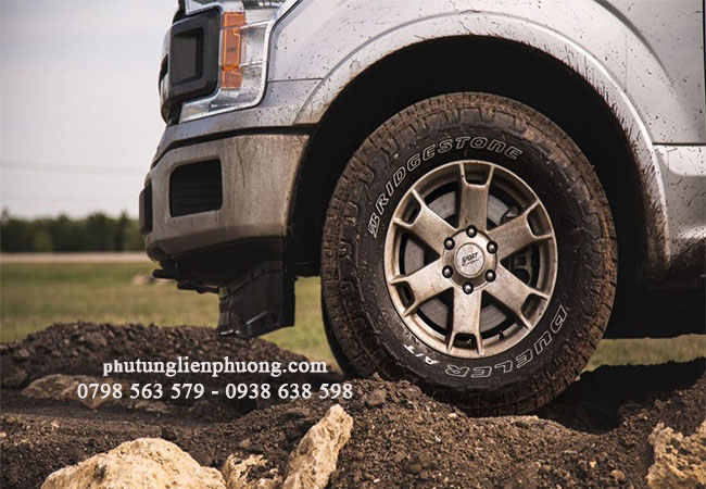 điều kiện khắc nghiệt của xe nên chọn chân máy bám đường tốt điều kiện khắc nghiệt của xe nên chọn chân máy bám đường tốt