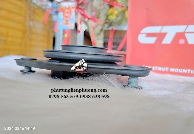 bát bèo giảm xóc trước phải chất lượng xe Kia Carens bát bèo giảm xóc trước phải chất lượng xe Kia Carens