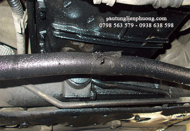 gioăng nắp máy xe everest gây hiện tượng rò rỉ dầu khắp động cơ gioăng nắp máy xe everest gây hiện tượng rò rỉ dầu khắp động cơ