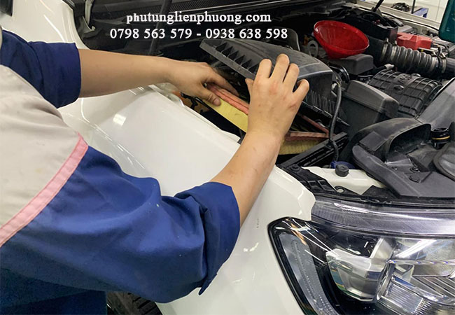 hệ thống lọc trong phụ tùng xe ford đảm bảo chức năng lọc cặn bẩn  hệ thống lọc trong phụ tùng xe ford đảm bảo chức năng lọc cặn bẩn