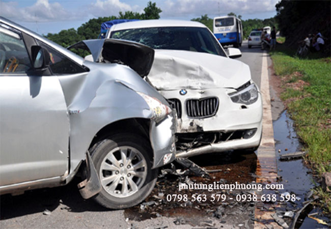 khi bầu trợ lực phanh xe invova hỏng xe dễ gây tai nạn khi bầu trợ lực phanh xe invova hỏng xe dễ gây tai nạn