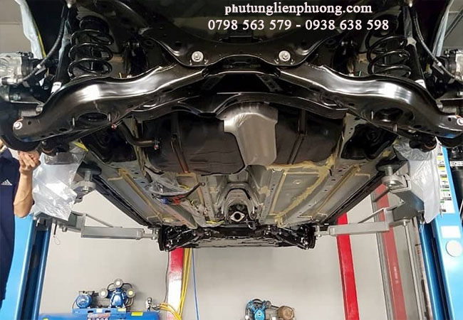 kiểm tra và thay thế bộ phận gầm xe liên quan đến chân máy kiểm tra và thay thế bộ phận gầm xe liên quan đến chân máy