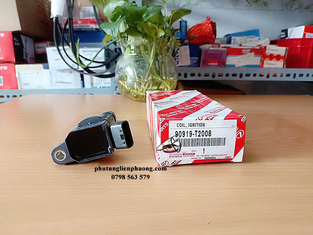 Mô bin đánh lửa Innova có nhiệm vụ tạo ra tia lửa điện để đốt cháy hỗn hợp nhiên liệu Mô bin đánh lửa Innova có nhiệm vụ tạo ra tia lửa điện để đốt cháy hỗn hợp nhiên liệu