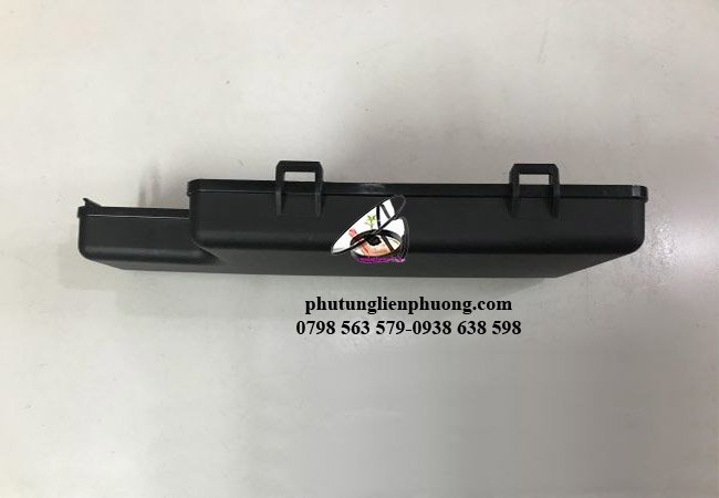 nắp hộp cầu chì xe innova độ bền cao nắp hộp cầu chì xe innova độ bền cao