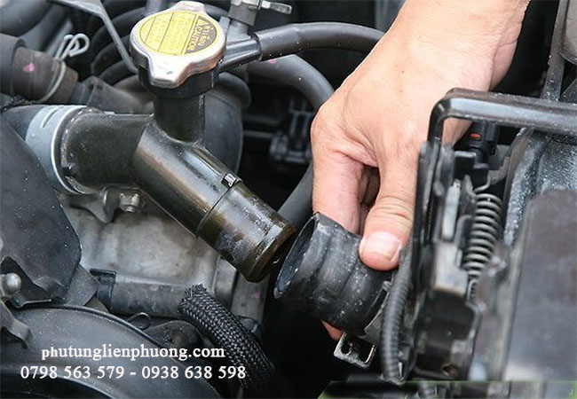 ống dẫn dầu escape - nhiệm vụ truyền dầu cho các bộ phận ống dẫn dầu escape - nhiệm vụ truyền dầu cho các bộ phận