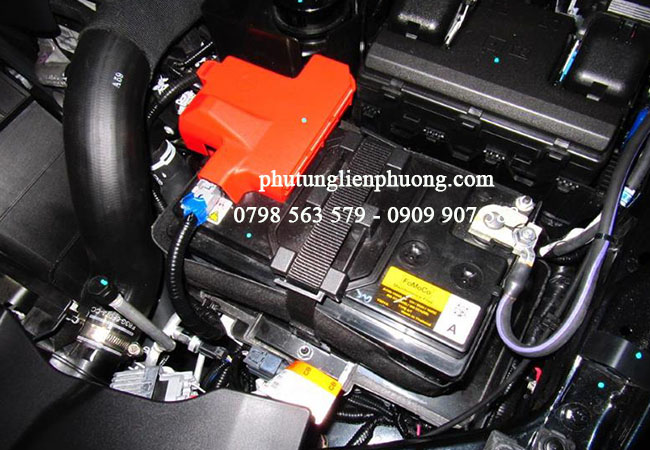 bình ắc quy trên xe là phụ tùng cung cấp nguồn điện cho xe bình ắc quy trên xe là phụ tùng cung cấp nguồn điện cho xe