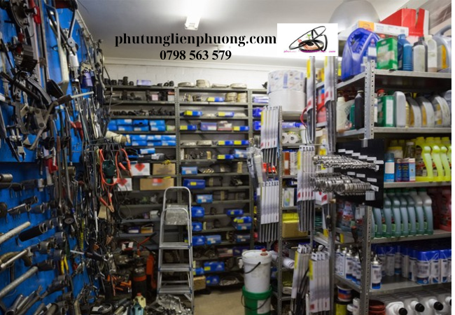 Phụ tùng thay thế, hàng nhái đa dạng và dễ tiếp cận Phụ tùng thay thế, hàng nhái đa dạng và dễ tiếp cận