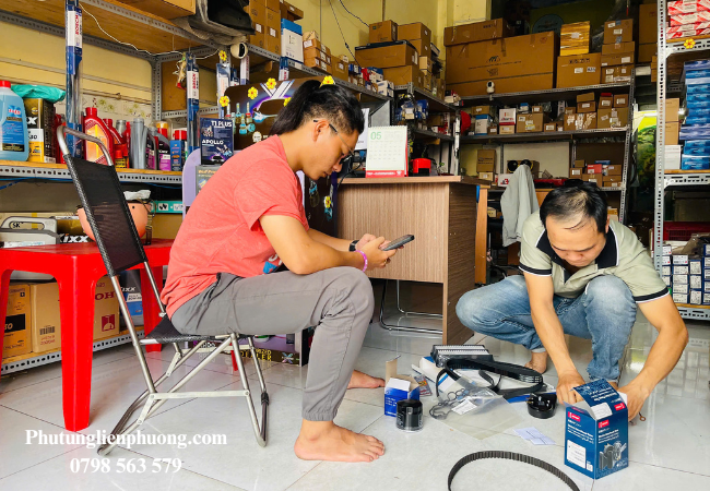 Liên Phương là địa chỉ uy tín để các bác chọn mua dây giật cốp sau Toyota Altis Liên Phương là địa chỉ uy tín để các bác chọn mua dây giật cốp sau Toyota Altis