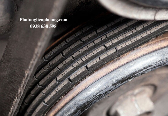 Cần kiểm tra dây curoa Mazda 6 khi hiệu suất lái xe giảm sút hoặc có hiện tượng rung lắc bất thường  Cần kiểm tra dây curoa Mazda 6 khi hiệu suất lái xe giảm sút hoặc có hiện tượng rung lắc bất thường