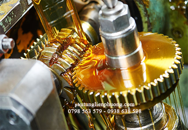 piston và xi lanh được bôi trơn ổn định nhờ dầu máy sạch piston và xi lanh được bôi trơn ổn định nhờ dầu máy sạch