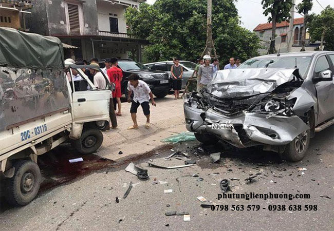 sử dụng phụ tùng không chính hãng dễ gây tai nạn cho xe sử dụng phụ tùng không chính hãng dễ gây tai nạn cho xe