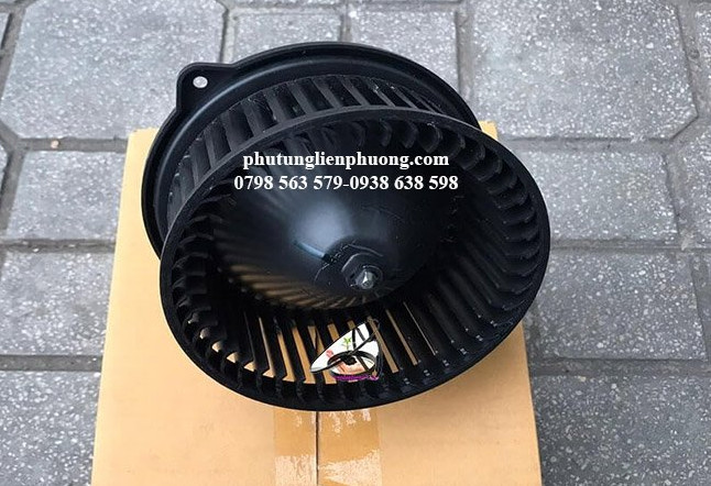 thay quạt dàn lạnh mới cho xe ford ranger  thay quạt dàn lạnh mới cho xe ford ranger