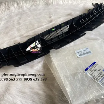 Ốp che khoá capo hyundai i10 chính hãng 86353-b4800