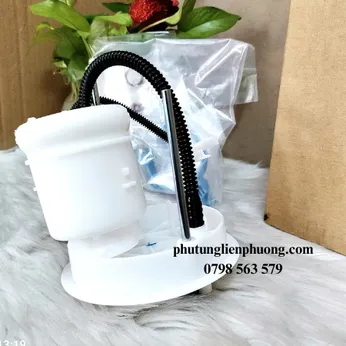 Lọc xăng xe Mazda 2, 3 chính hãng mã P53T-13-ZE0