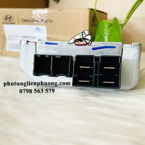 Hộp điều khiển lái điện Hyundai i10 Grand chính hãng mã 56340-b4700 đời 2014 - 2016