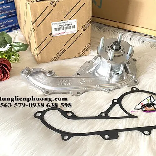 Bơm nước fortuner máy xăng chính hãng 16100-09460