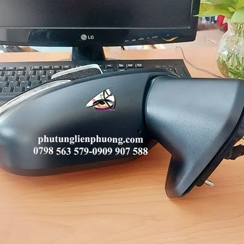 Gương chiếu hậu phải xpander không ốp gương có đèn chính hãng mã 7632c608