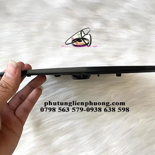 Mặt gương chiếu hậu xpander bên phải chính hãng 7632D398