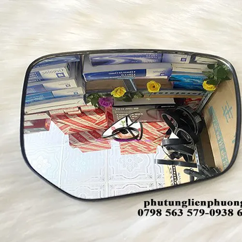 Mặt gương chiếu hậu xpander bên phải chính hãng 7632D398