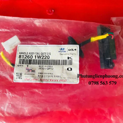 Công tắc mở cốp hậu Kia Morning, Rio mã 812601W220, giải pháp tiện lợi cho xe