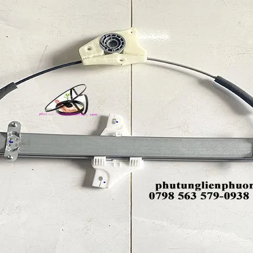 Compa nâng kính trước trái hyundai i10 chính hãng mã 82403-B4010