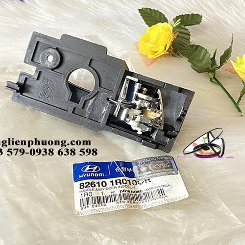 Tay mở cửa trong trước trái có mạ hyundai accent chính hãng 82610 1R010RC