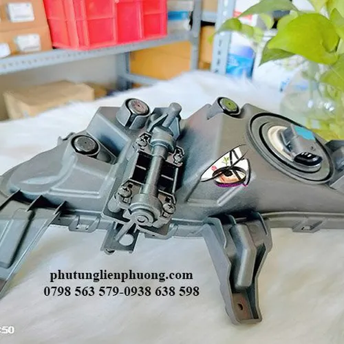 Đèn gầm phải hyundai i10 chính hãng chất lượng 92202b4600