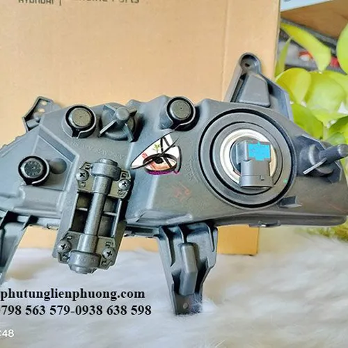 Đèn gầm phải hyundai i10 chính hãng chất lượng 92202b4600