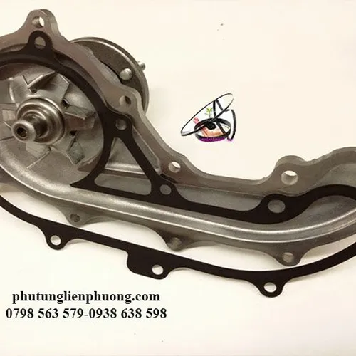 Bơm nước innova đời 2014 máy xăng chính hãng 1610079445