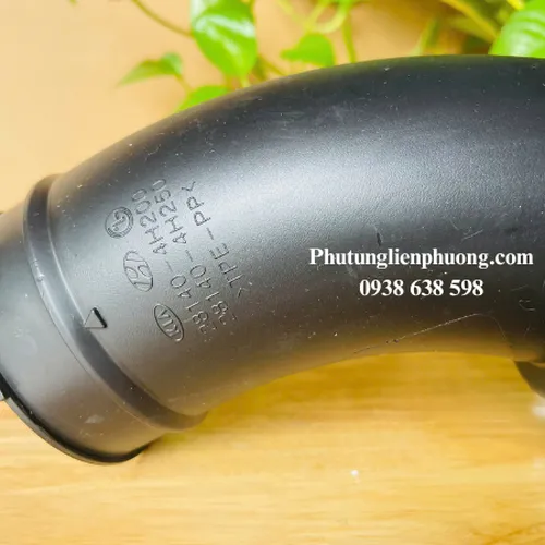 Ống hút gió vào hộp lọc gió Hyundai Starex chuẩn xịn hãng mã 281404H250