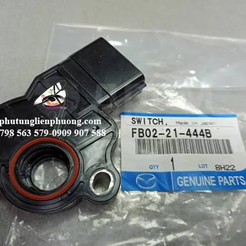Van rẻ quạt báo số ford escape xuất xứ chính hãng