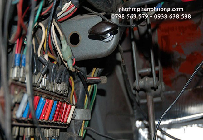 tìm hiểu rõ hệ thống điện xe ford để việc tìm kiếm phụ tùng dễ dàng hơn tìm hiểu rõ hệ thống điện xe ford để việc tìm kiếm phụ tùng dễ dàng hơn