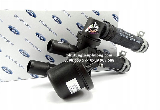 tuy ô chia nước sưởi ford transit chính hãng - lợi ích vượt trội tuy ô chia nước sưởi ford transit chính hãng - lợi ích vượt trội
