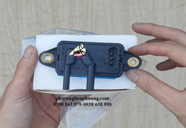 van chân không xe escape bảo vệ động cơ ổn định áp suất van chân không xe escape bảo vệ động cơ ổn định áp suất