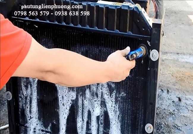 vệ sinh hệ thống làm mát động cơ xe ford sau một thời gian sử dụng vệ sinh hệ thống làm mát động cơ xe ford sau một thời gian sử dụng