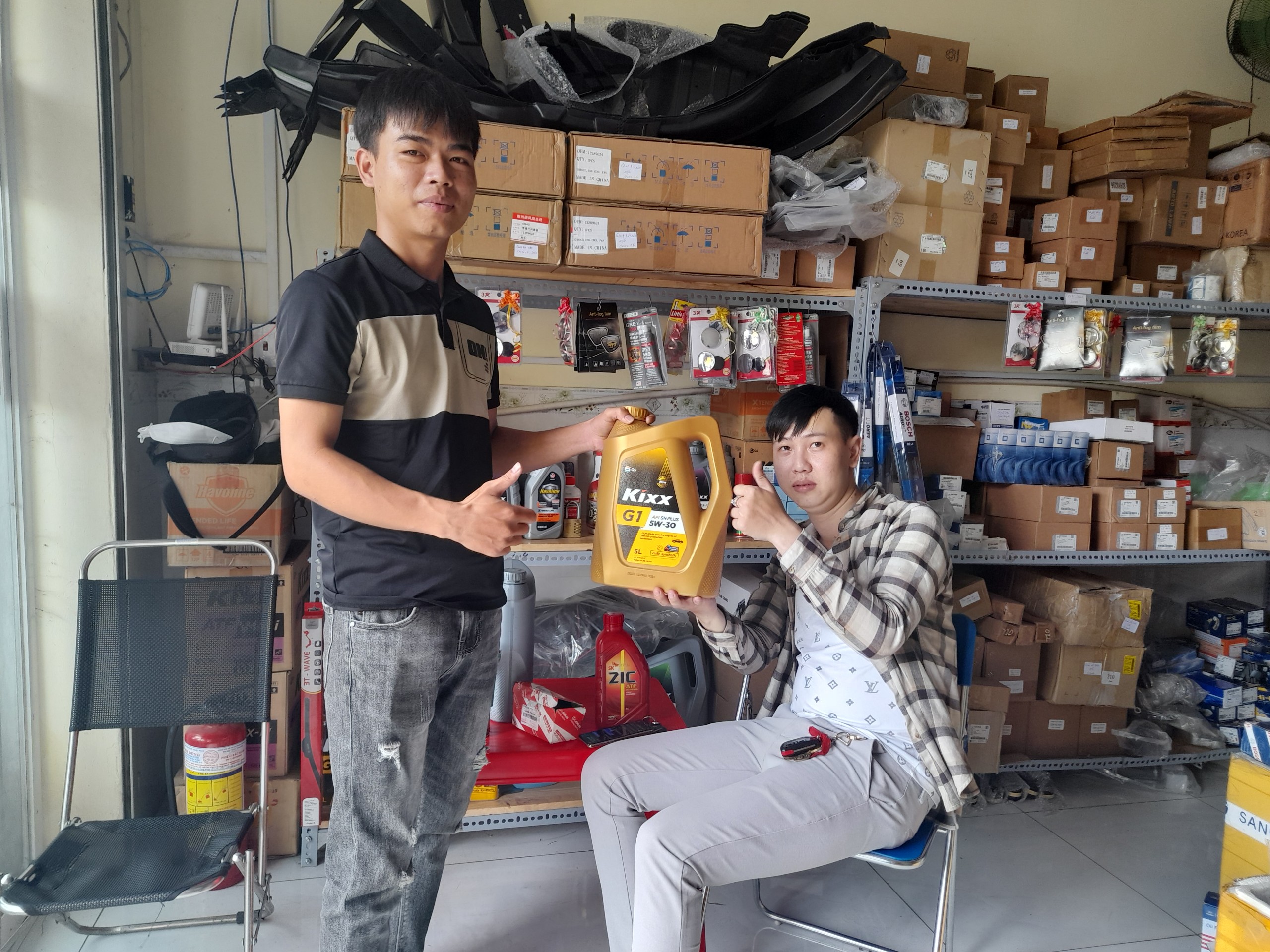 ở đây Liên Phương chúng tôi luôn tận tình trong chế độ phục vụ và cam kết chất lượng về phu tung xe ford cho các bác ở đây Liên Phương chúng tôi luôn tận tình trong chế độ phục vụ và cam kết chất lượng về phu tung xe ford cho các bác