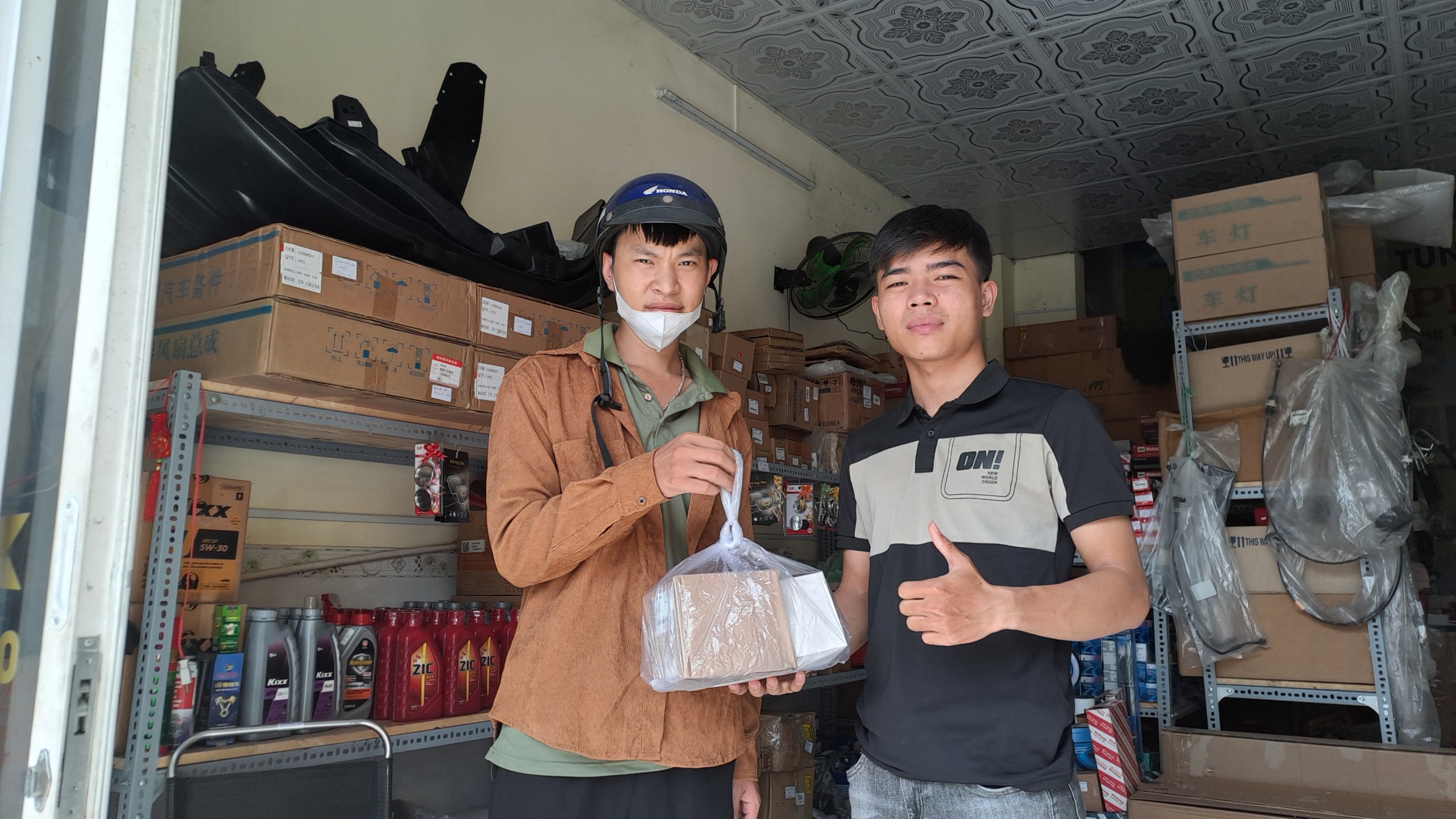 tìm hiểu các nhà cung cấp uy tín sẽ giúp ích việc chọn phụ tùng ford escape tìm hiểu các nhà cung cấp uy tín sẽ giúp ích việc chọn phụ tùng ford escape