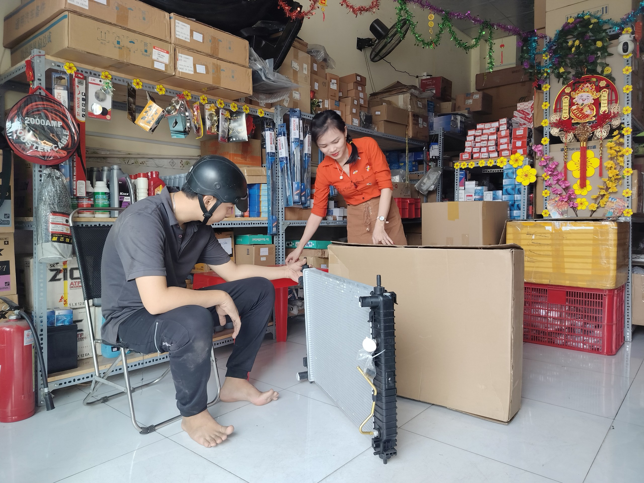 xem hàng chất lượng ở phụ tùng Liên Phương xem hàng chất lượng ở phụ tùng Liên Phương