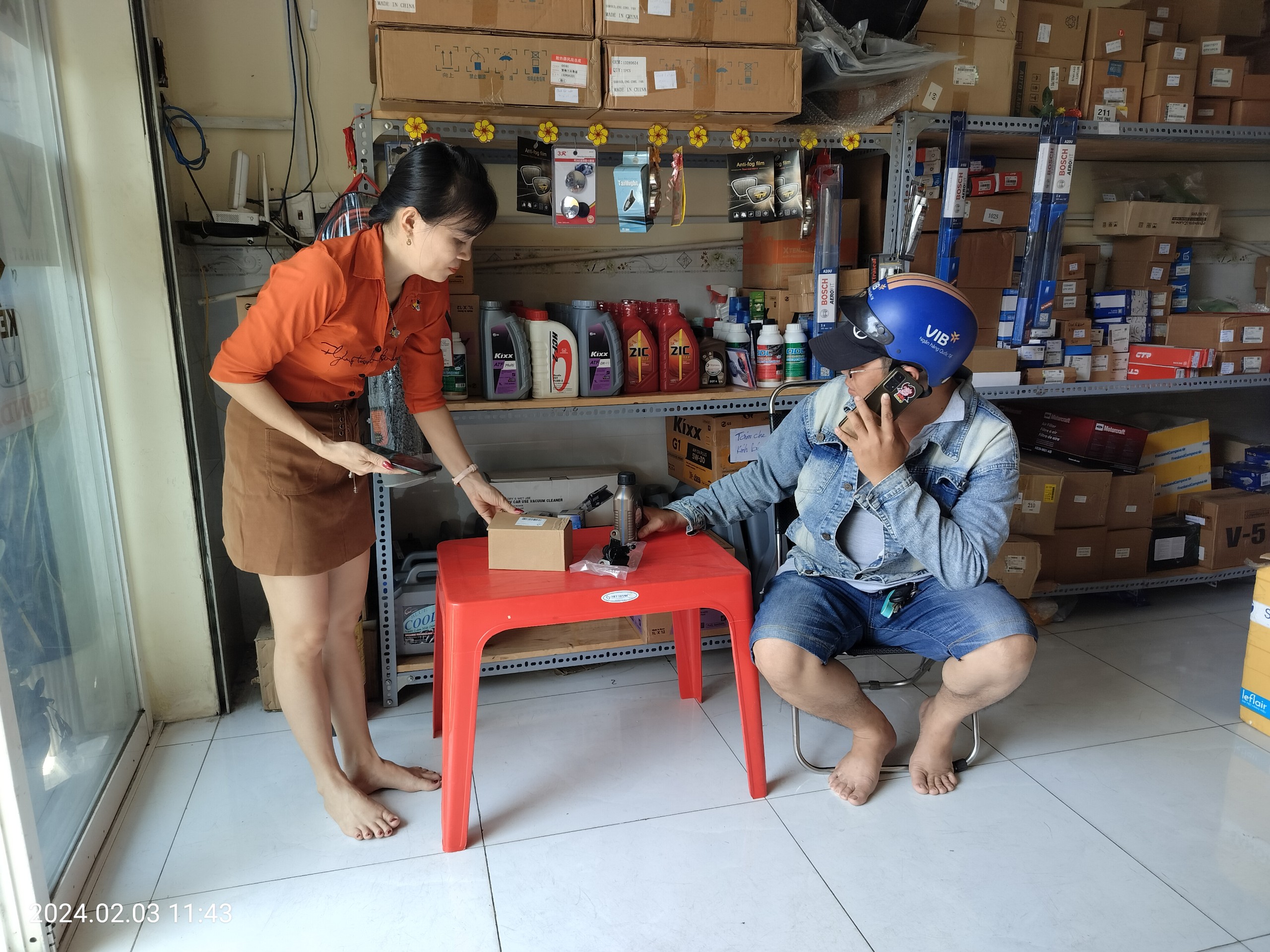 khi mua phụ tùng ô tô hyundai cần tư vấn rõ ràng từ nhân viên bán hàng khi mua phụ tùng ô tô hyundai cần tư vấn rõ ràng từ nhân viên bán hàng