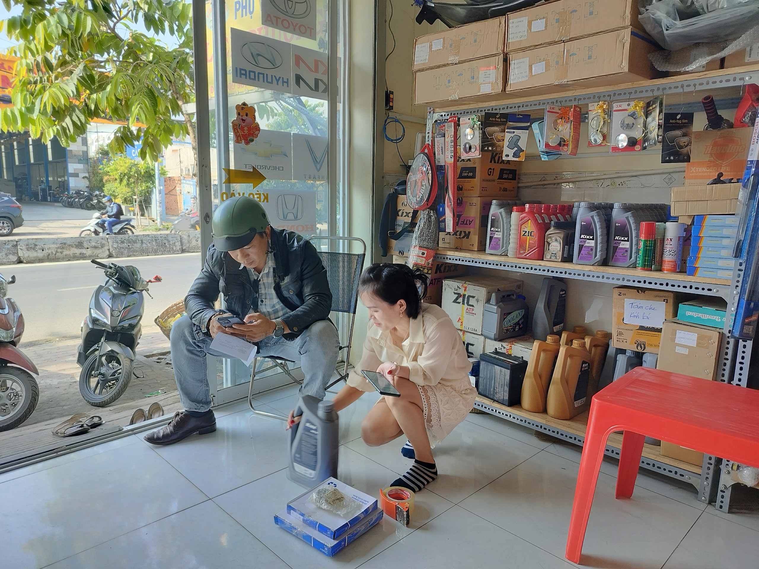 tận tình chu đáo chỉ có tại phụ tùng liên phương tận tình chu đáo chỉ có tại phụ tùng liên phương