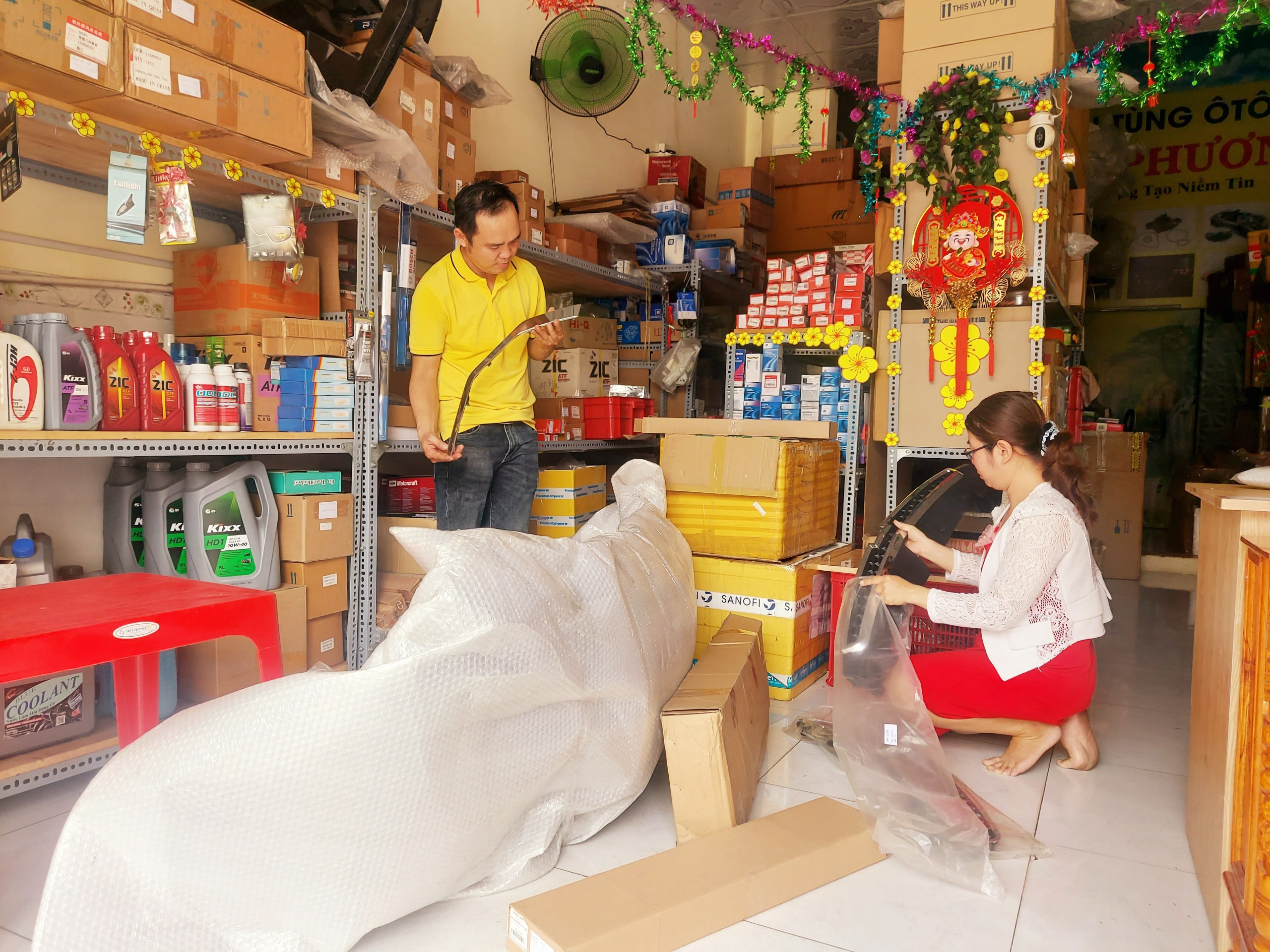 phụ tùng liên phương luôn đầy đủ phụ tùng phục vụ anh em gần xa phụ tùng liên phương luôn đầy đủ phụ tùng phục vụ anh em gần xa